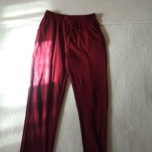 Dark redish/magenta COMFORTABLE joggers
